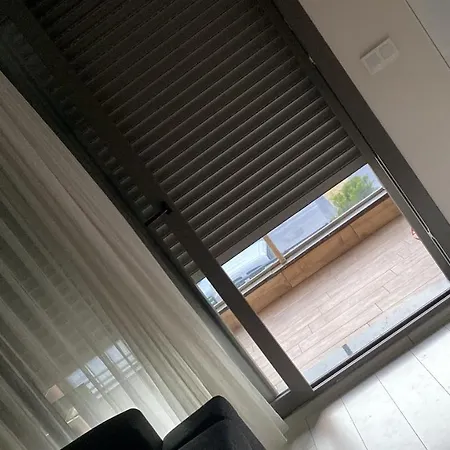 Point Suit Apartment
